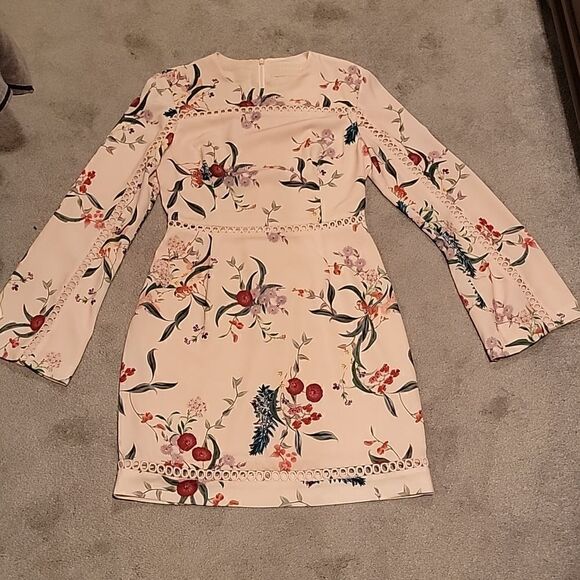 Keepsake Indulge mini floral dress - Picture 5 of 12